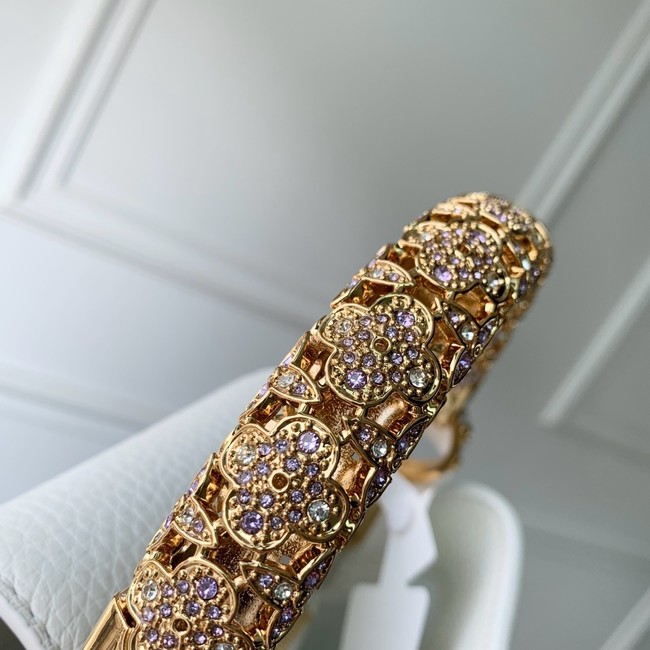 Louis Vuitton Capucines Mini M14177 white