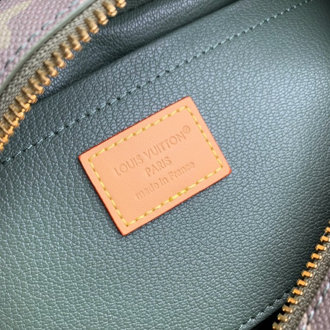 Louis Vuitton Dopp Kit M26963 Khaki