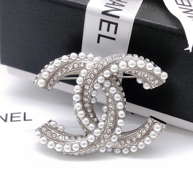Chanel brooch CE81886