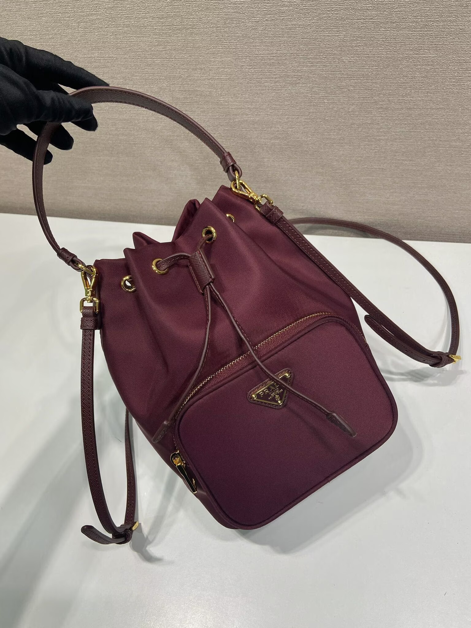 Prada Re-Edition nylon Tote bag 81166 Burgundy 
