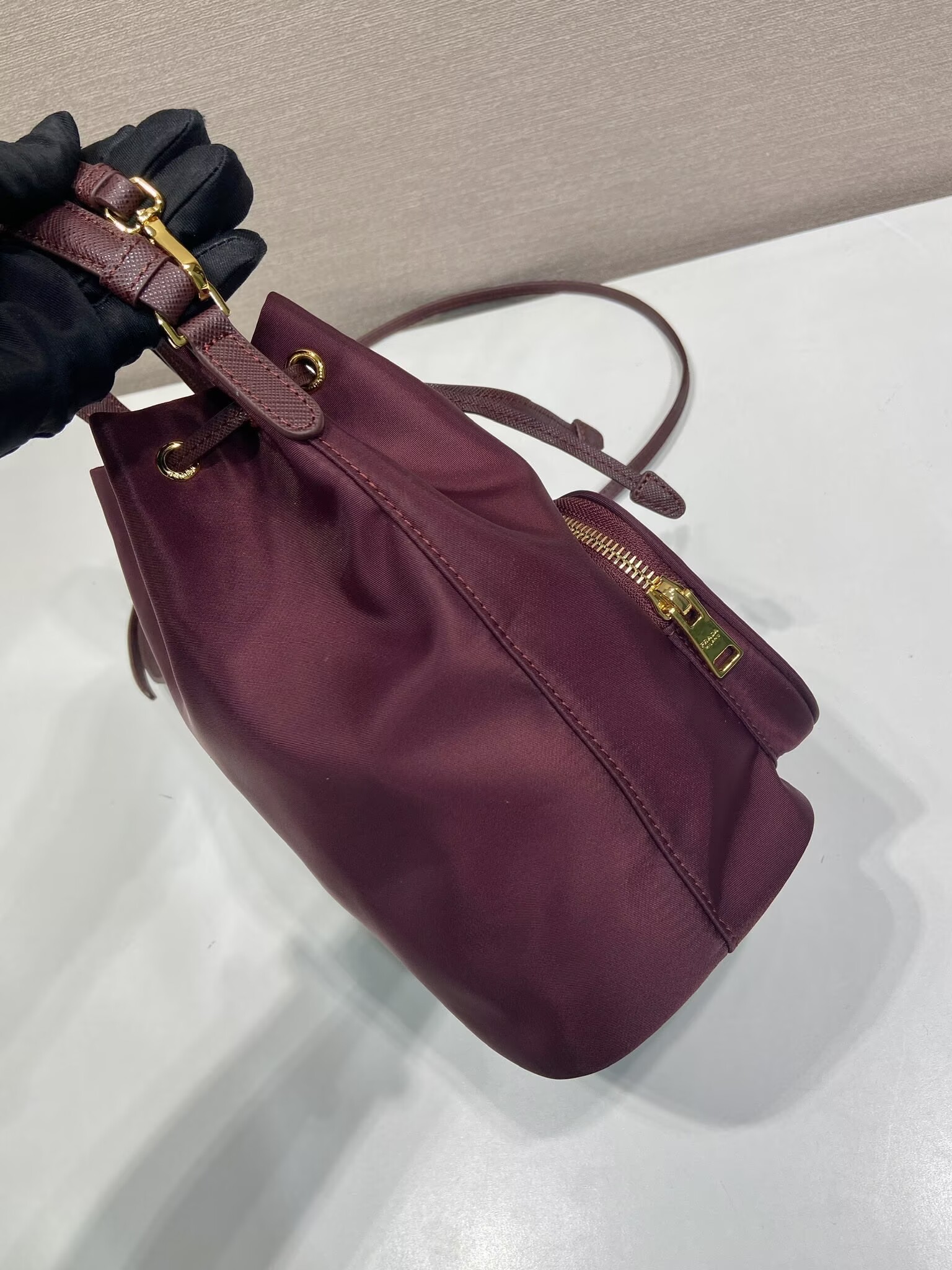 Prada Re-Edition nylon Tote bag 81166 Burgundy 
