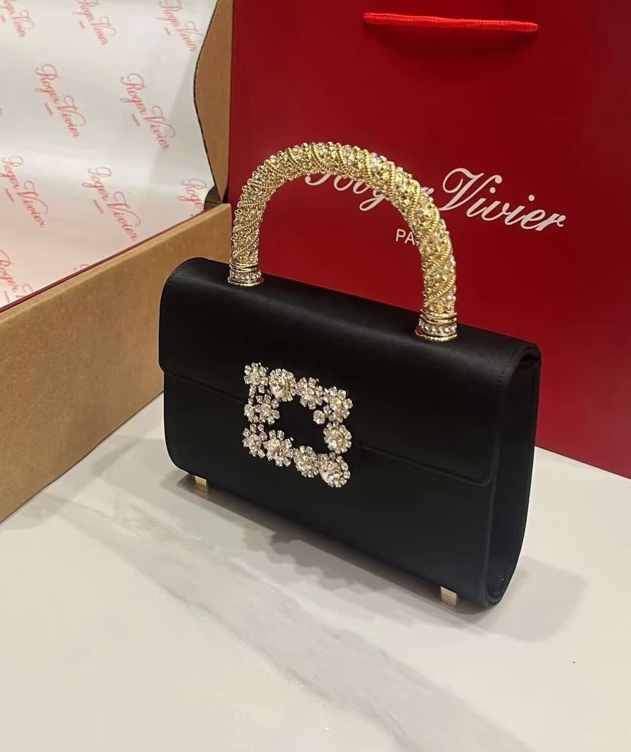 Roger Vivier Top Handle Bag V30262 Black Roger Vivier Top Handle Bag V30262 Black