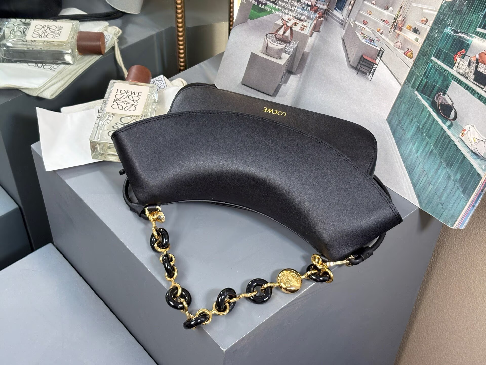 Loewe Ola Original Leather Fashion Handbag L53012 Black