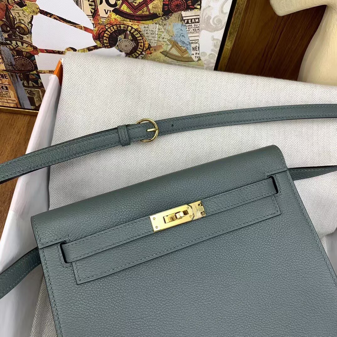 Hermes Kelly Danse Original Evercolor Leather 22CM KL22 Almond Green Gold-Tone