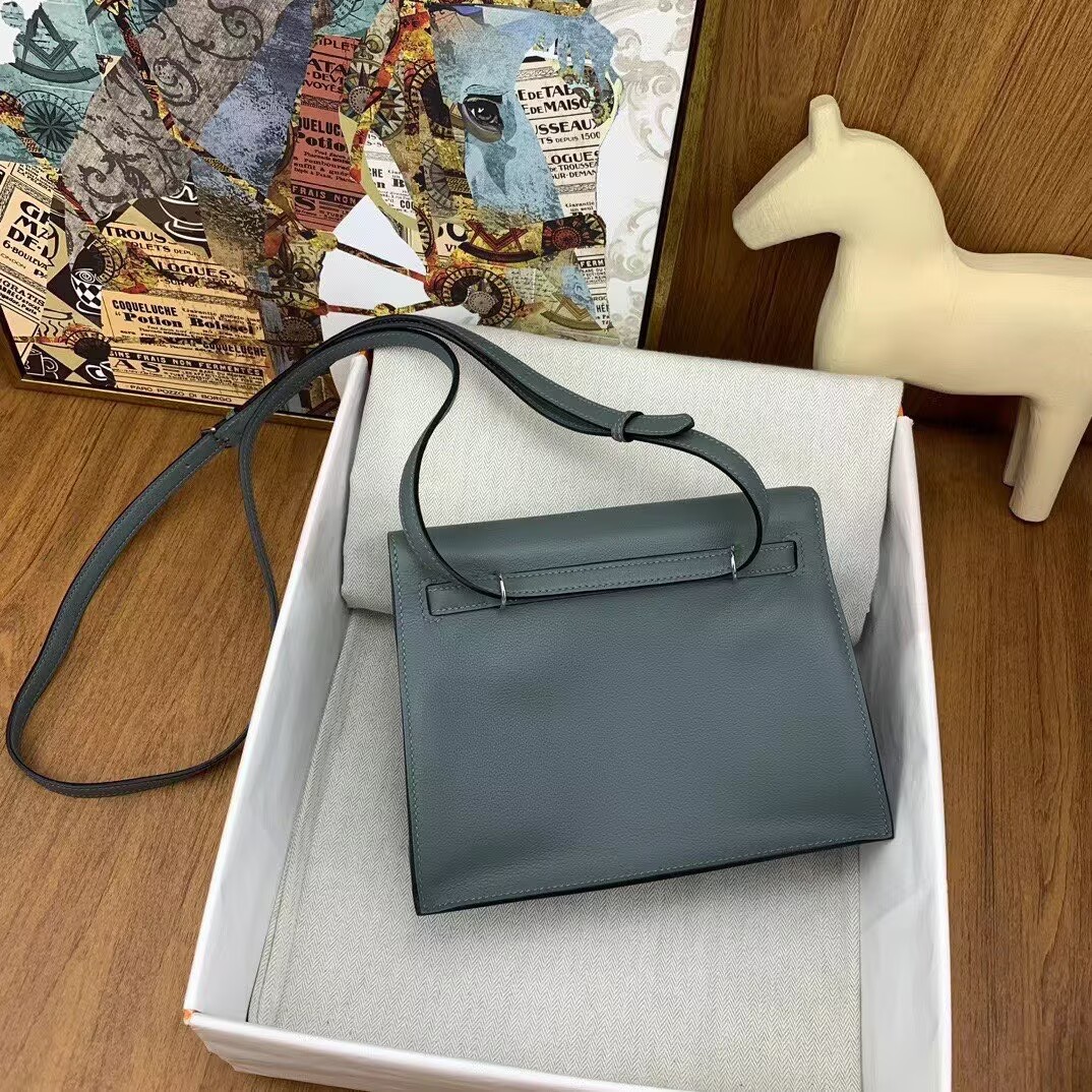 Hermes Kelly Danse Original Evercolor Leather 22CM KL22 Almond Green Silver-Tone