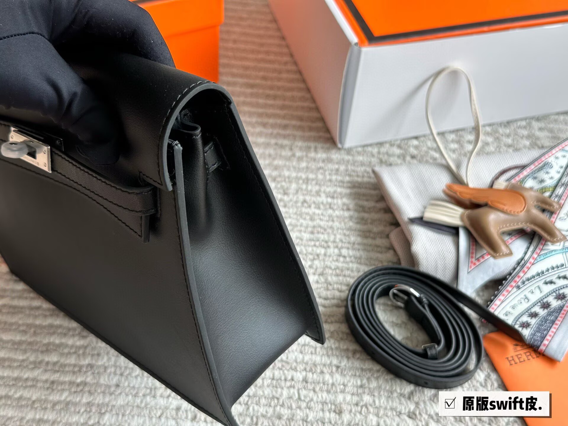 Hermes Kelly Danse Original Swift Leather 22CM KL22 Black