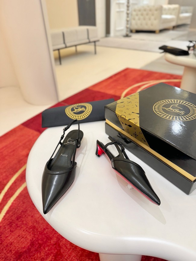 Christian Louboutin Sandals 67000-1