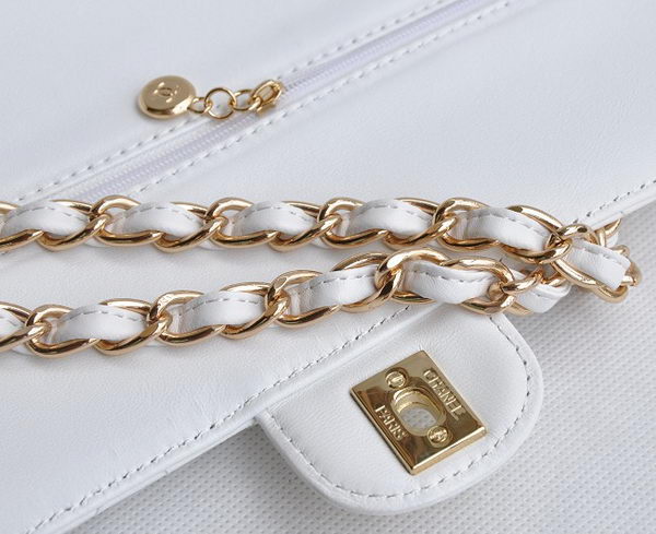 Chanel Classic 2.55 Series White Lambskin Golden Chain Quilted Flap Bag 1113 Chanel Classic 2.55 Series White Lambskin Golden Chain Quilted Flap Bag 1113