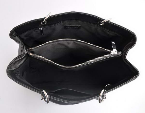 Cheap Chanel Classic CC Shopping Bag A20995 Black Lambskin Silver Cheap Chanel Classic CC Shopping Bag A20995 Black Lambskin Silver