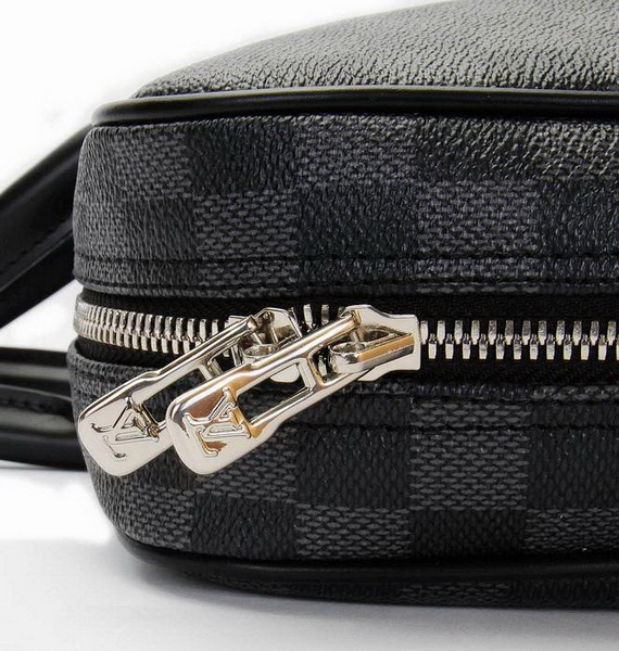 Louis Vuitton Damier Graphite Canvas Popte-Documents Voyage N41125 Louis Vuitton Damier Graphite Canvas Popte-Documents Voyage N41125