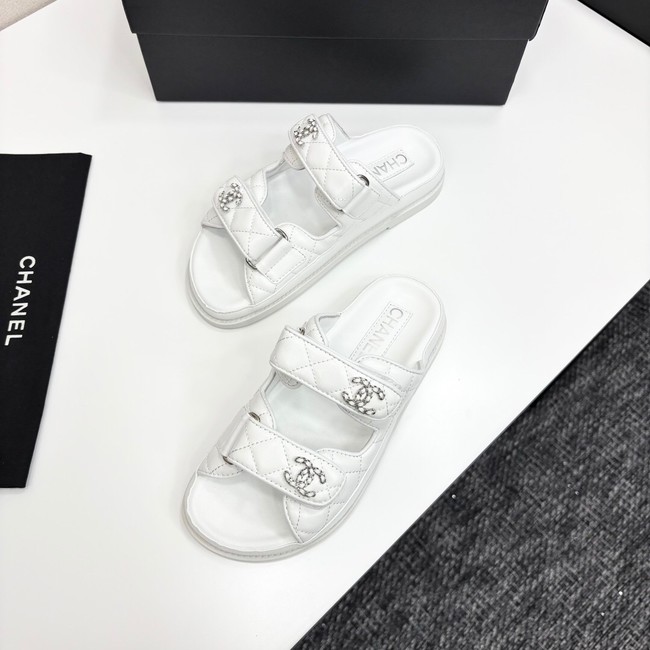 Chanel WOMENS SANDAL 55869-8
