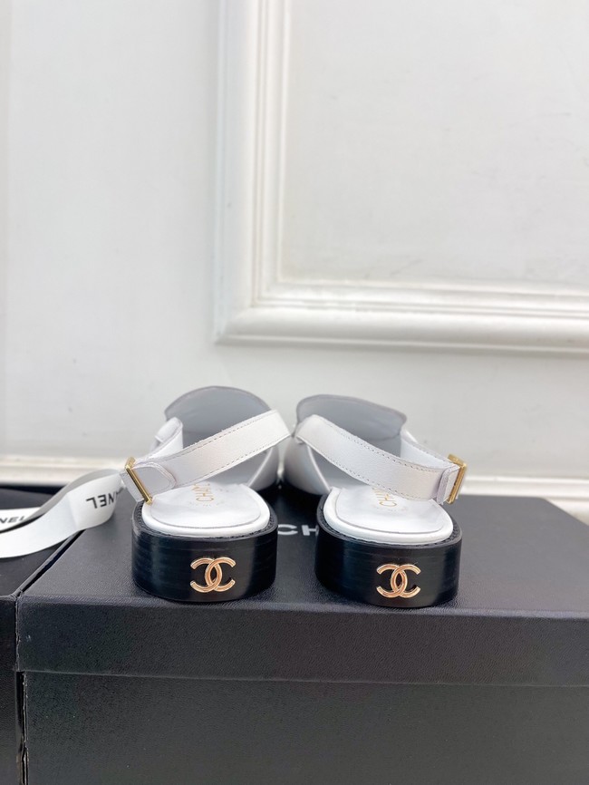 Chanel WOMENS SANDAL 55897-2