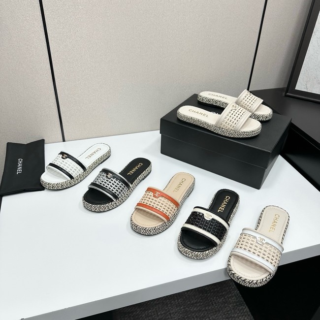 Chanel Slippers 55724-1