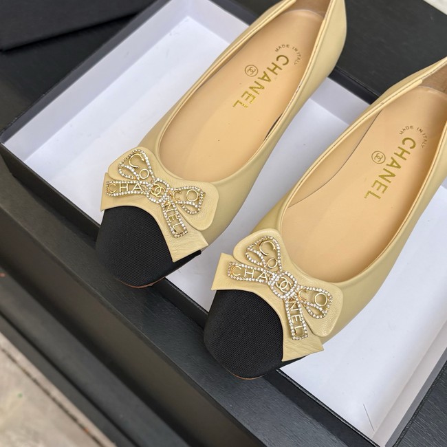 CHANEL Ballet flats C35960-1