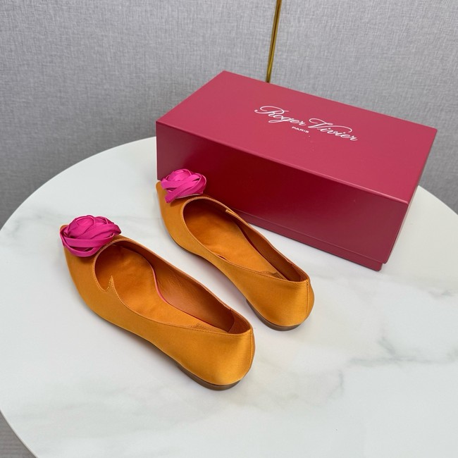 Roger Vivier flats 35979-2