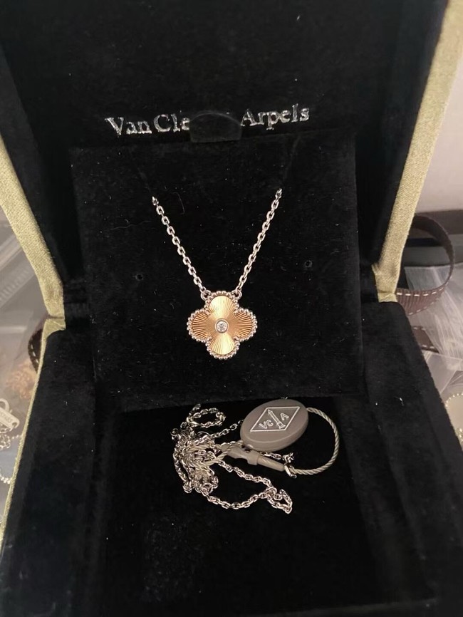 Van Cleef & Arpels necklace CE82008