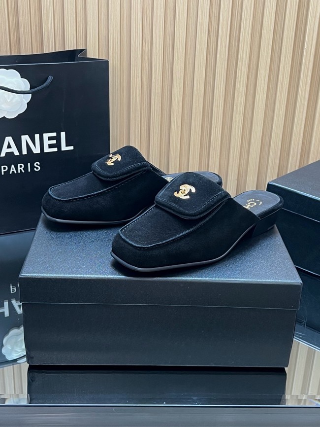 Chanel Mules 67101-1