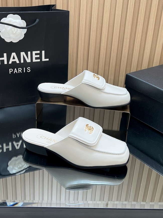 Chanel Mules 67101-4