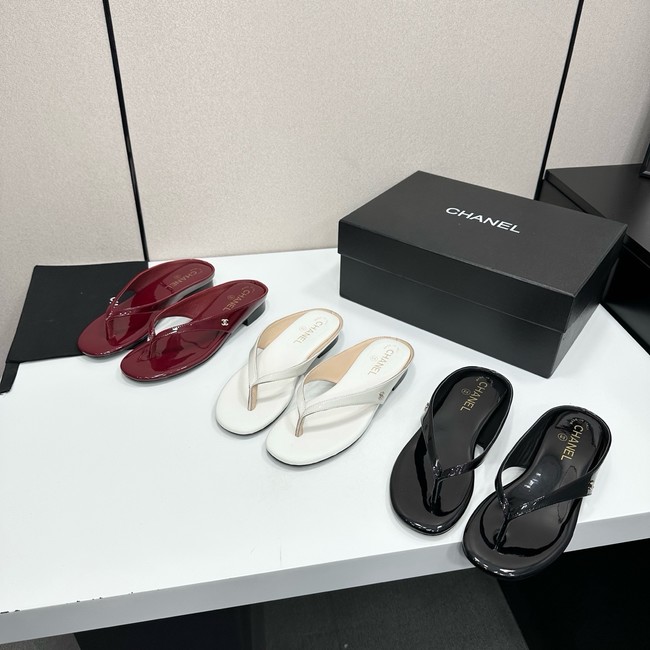Chanel Thongs 67013-1