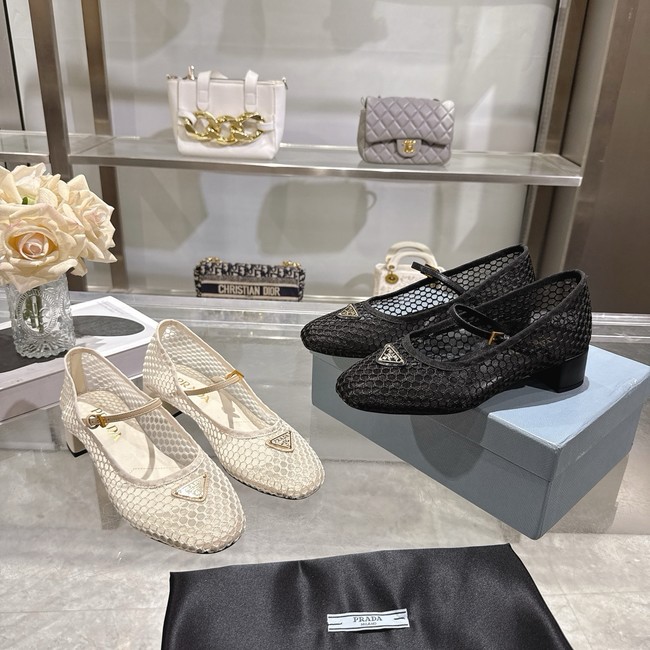 Prada Calfskin 67015-1