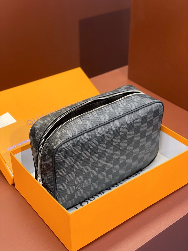 Louis Vuitton Toiletry Bag M47521-1