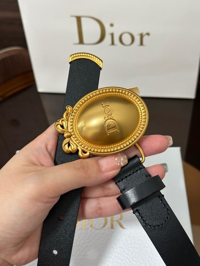 Dior Medaillon Belt Smooth Calfskin 25 MM B1022Q black Dior Medaillon Belt Smooth Calfskin 25 MM B1022Q black