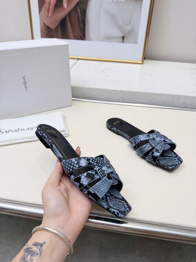 Saint Laurent tribute SANDALS in smooth leather 875936-8