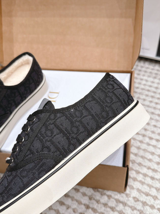 Walk Dior Sneaker Oblique Embroidered Mesh KCK537-4