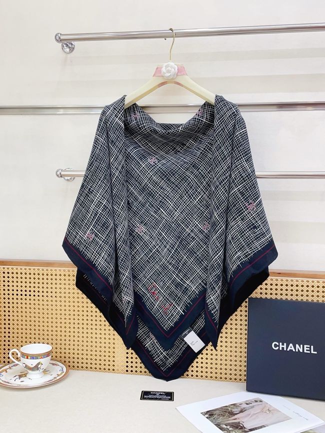 Chanel Wool and Silk Shawl AAC491-2