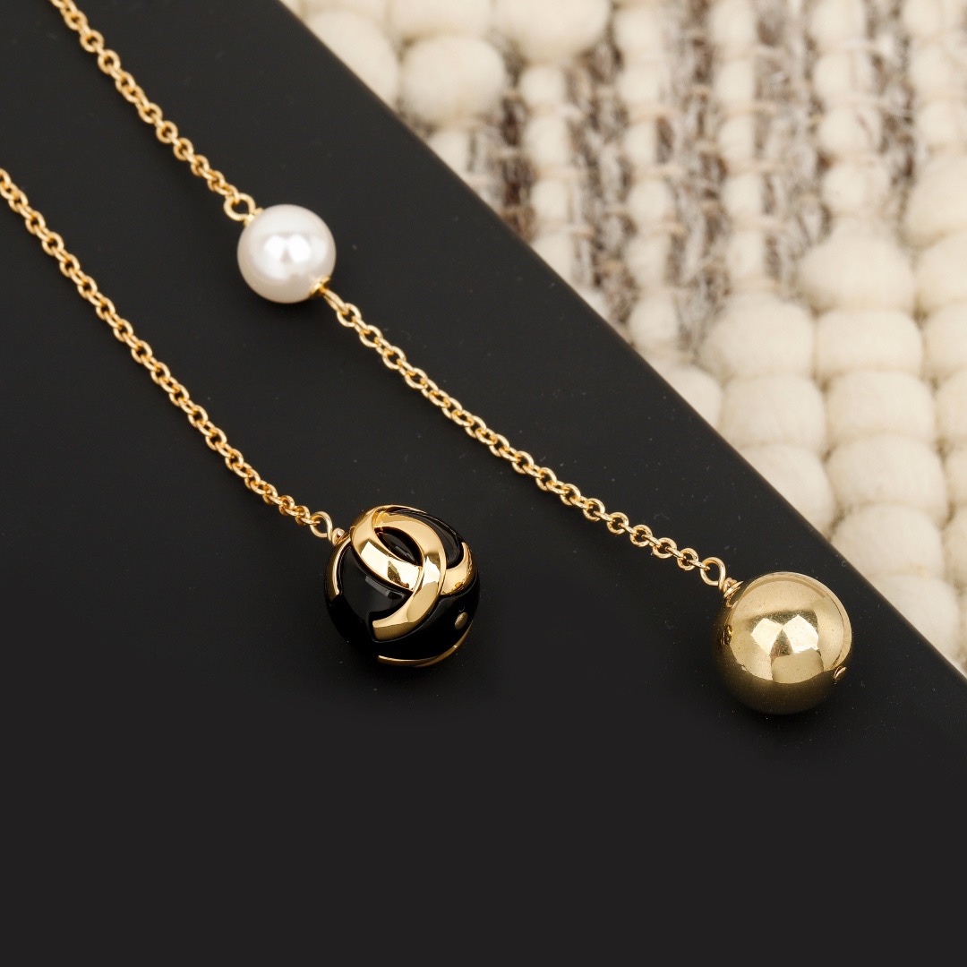 Chanel Necklace EE10024
