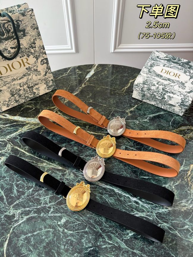 Dior Medaillon Belt M68M-4