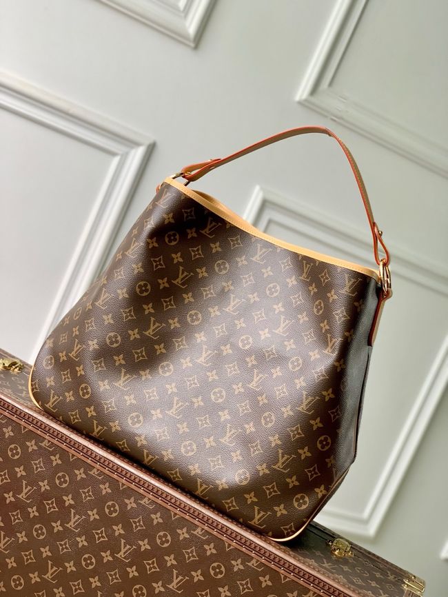 Louis Vuitton Monogram Canvas M40354