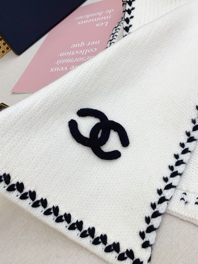 Chanel Cashmere Scarf&Hat AAC073-2