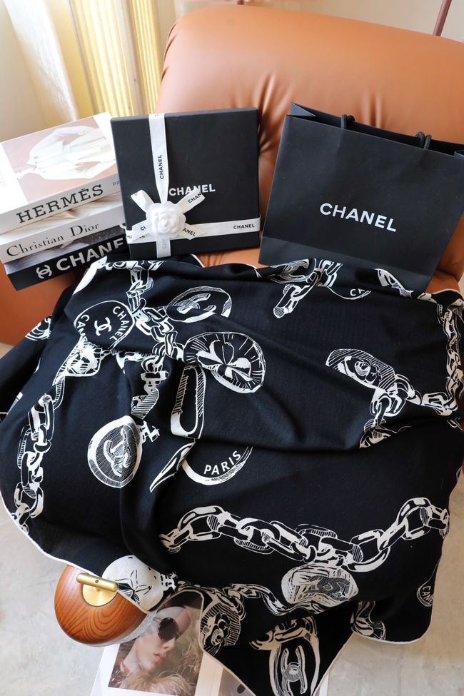 Chanel Wool and Silk Shawl AAC492-3