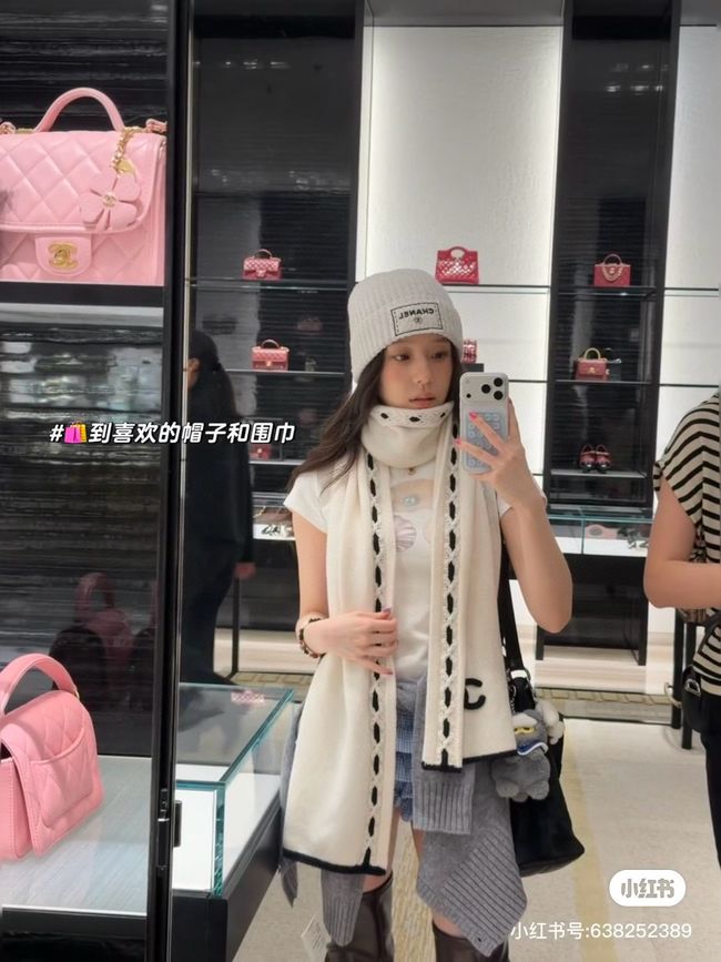 Chanel Cashmere Scarf  AAC077-2