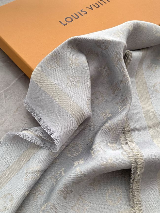 Louis Vuitton Monogram Shine Shawl M9A256-2