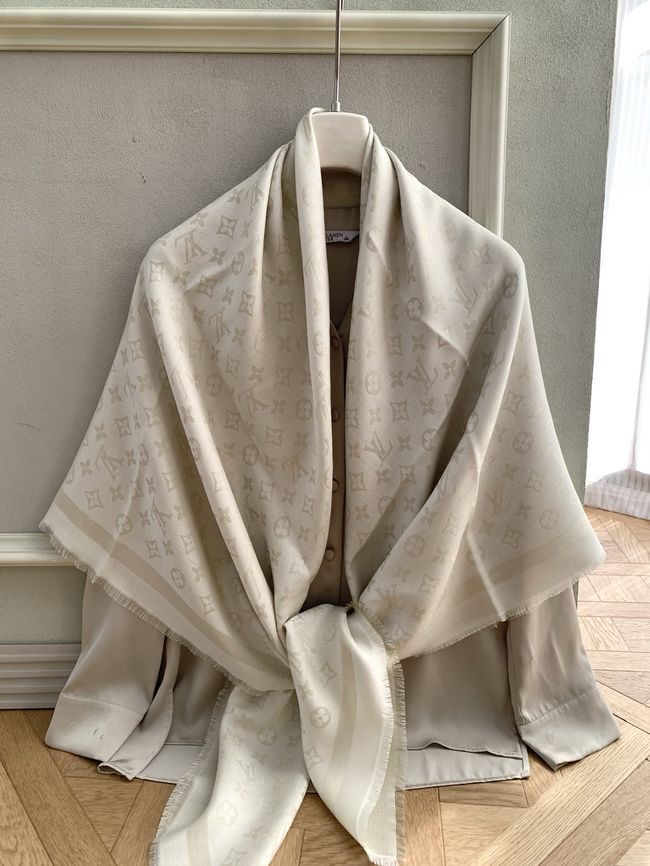 Louis Vuitton Monogram Shine Shawl M9A256-4