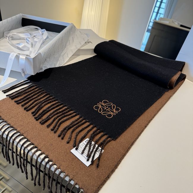 Loewe Cashmere scarf 0020-4
