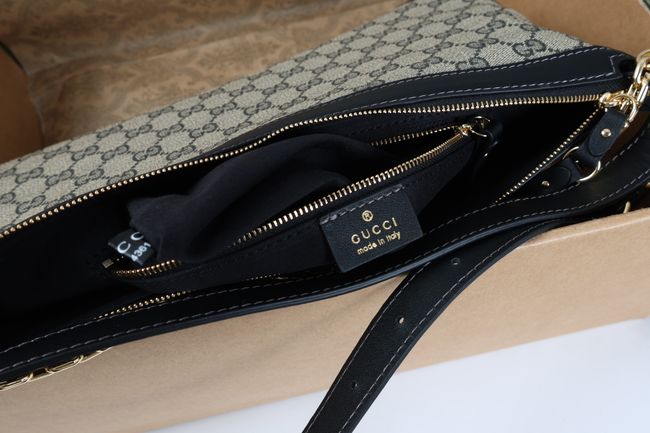 Gucci Starlet medium shoulder bag A00CI1 black