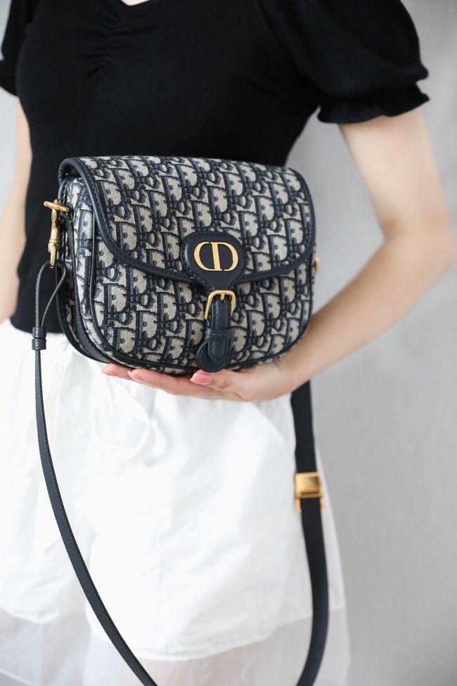 MEDIUM DIOR BOBBY BAG Warm Taupe Box Embroidery M2170 dark blue MEDIUM DIOR BOBBY BAG Warm Taupe Box Embroidery M2170 dark blue
